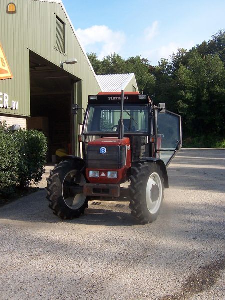 Tractor 3x Newholland 80 pk